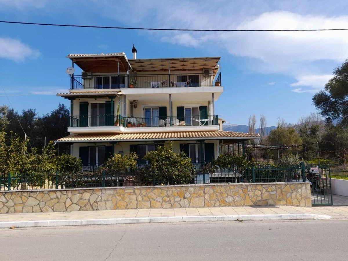 Zotos Studios Vassiliki Esterno foto